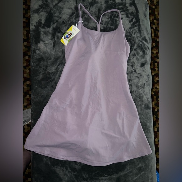 Halara Everyday Dress- Euphoria Lilac Chocolate Mauve Size Medium New with tag - Picture 3 of 9